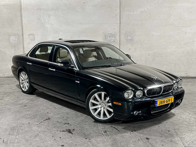 Jaguar xj 2.7d v6 biturbo lwb 207pk 2008, jbh-69-l - afbeelding 10 van  61