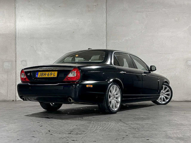 Jaguar xj 2.7d v6 biturbo lwb 207pk 2008, jbh-69-l - afbeelding 14 van  61