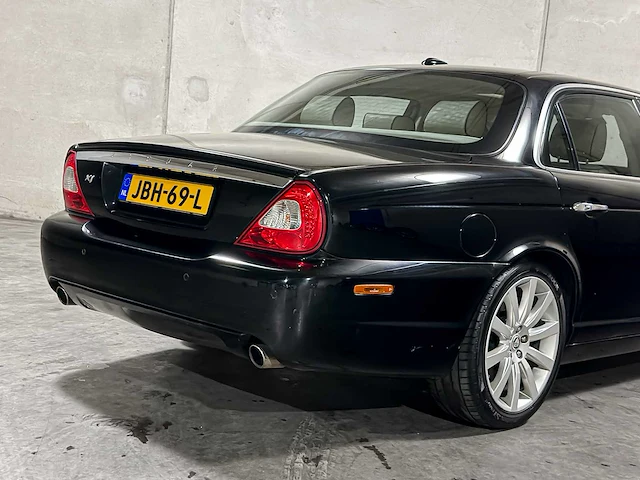 Jaguar xj 2.7d v6 biturbo lwb 207pk 2008, jbh-69-l - afbeelding 16 van  61