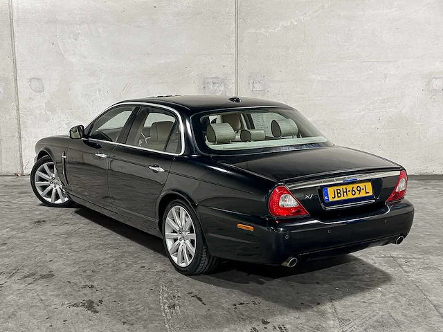 Jaguar xj 2.7d v6 biturbo lwb 207pk 2008, jbh-69-l - afbeelding 21 van  61