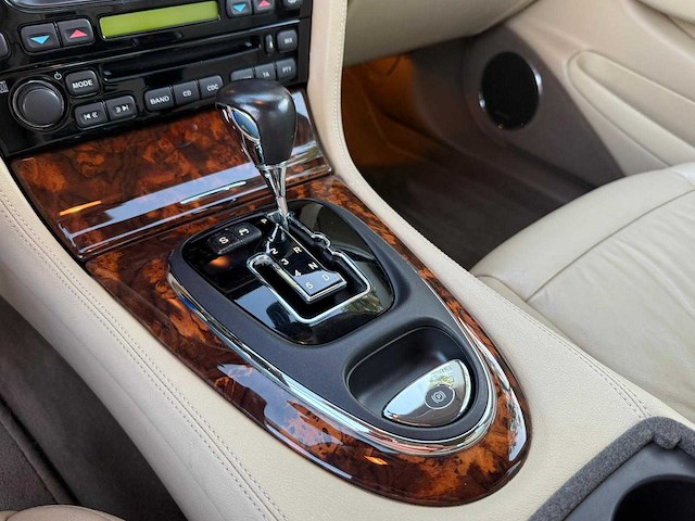 Jaguar xj 2.7d v6 portfolio , rt-645-n - afbeelding 5 van  25
