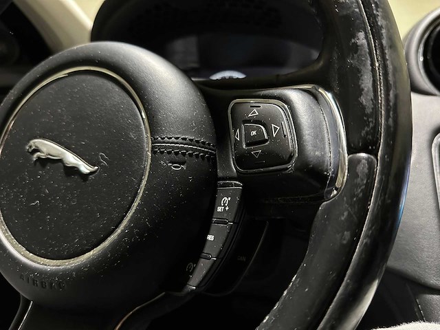 Jaguar xj 3.0 d premium luxury 300hp 2016, rv-612-x - afbeelding 5 van  9