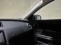 Jaguar xj 3.0 d premium luxury 300pk 2016, rv-612-x - afbeelding 33 van  48
