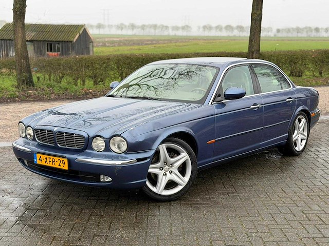 Jaguar xj 3.0 v6 4-xfr-29 - afbeelding 1 van  13