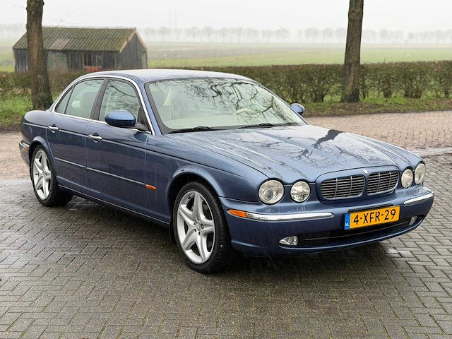 Jaguar xj 3.0 v6 4-xfr-29 - afbeelding 11 van  13