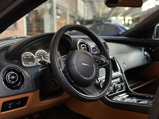 Jaguar xj 3.0 v6d portfolio 275pk 2012 - afbeelding 5 van  40