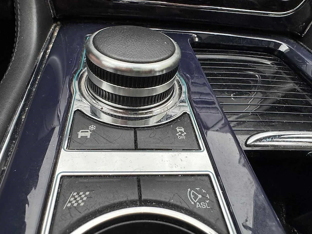 Jaguar xj 3.0 v6d portfolio *, 3-trg-13 - afbeelding 26 van  39