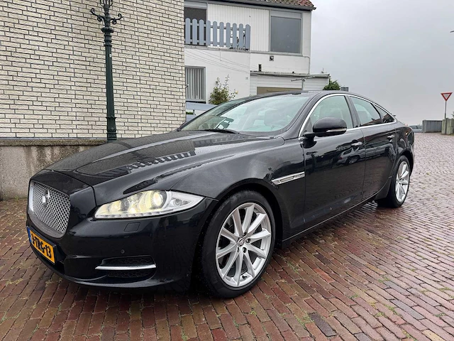 Jaguar xj 3.0 v6d portfolio *, 3-trg-13 - afbeelding 34 van  39