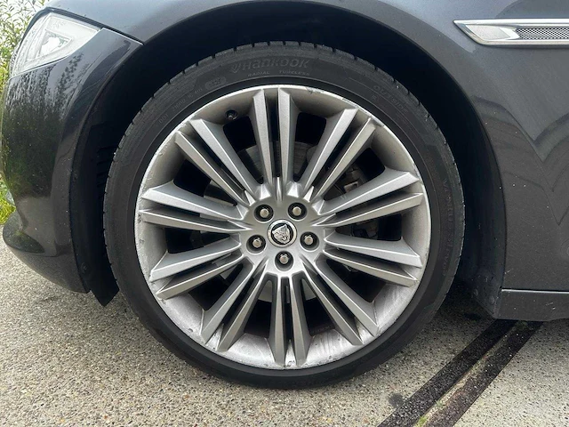 Jaguar xj 3.0 v6d prem. l. lwb *, 4-trz-17 - afbeelding 15 van  26