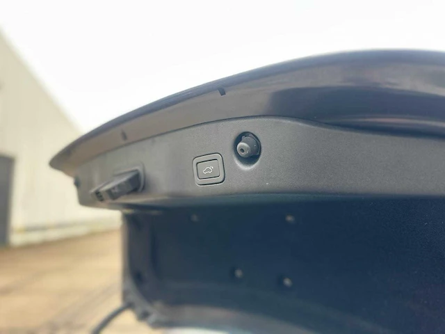 Jaguar xj 3.0 v6d prem. l. lwb *, 4-trz-17 - afbeelding 17 van  26
