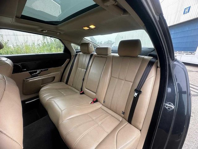 Jaguar xj 3.0 v6d prem. l. lwb *, 4-trz-17 - afbeelding 6 van  6