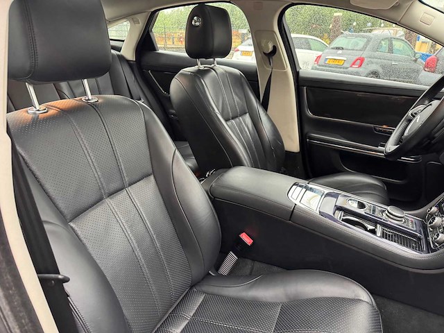 Jaguar xj 3.0 v6d*portfolio carbon sport 3-trg-13 - afbeelding 4 van  37