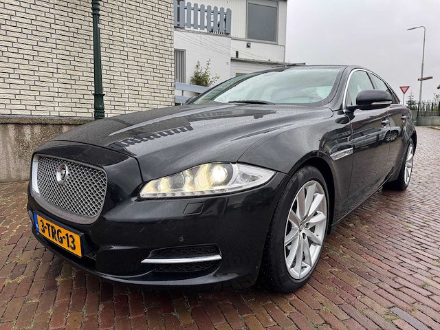 Jaguar xj 3.0 v6d*portfolio carbon sport 3-trg-13 - afbeelding 34 van  37