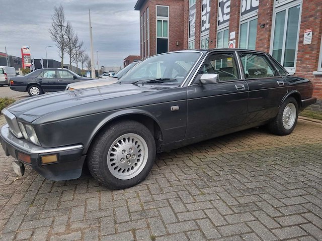 Jaguar xj 3.2 v6, automaat, 2192 - afbeelding 1 van  12