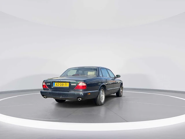 Jaguar xj 3.2 v8 executive | xz-db-71 - afbeelding 7 van  27
