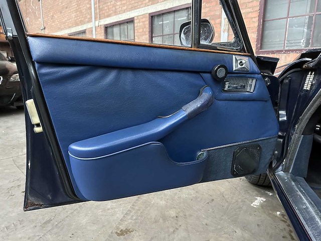 Jaguar xj 5.3 v12 de luxe 313pk 1973, 94-ya-92 - afbeelding 18 van  39