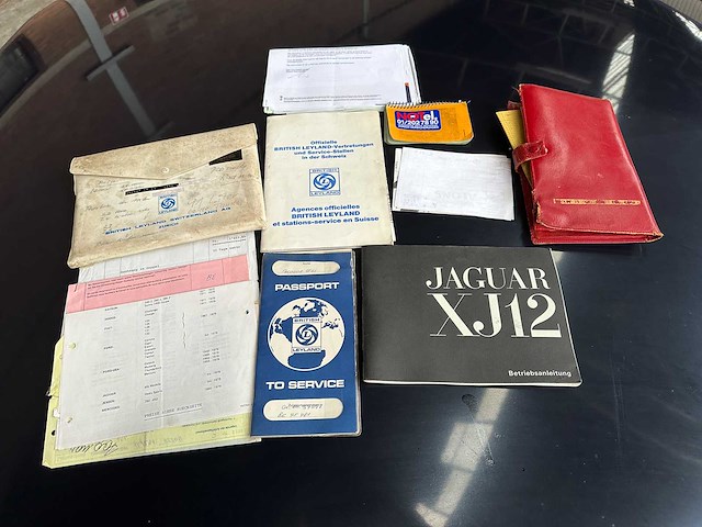 Jaguar xj 5.3 v12 de luxe 313pk 1973, 94-ya-92 - afbeelding 32 van  39