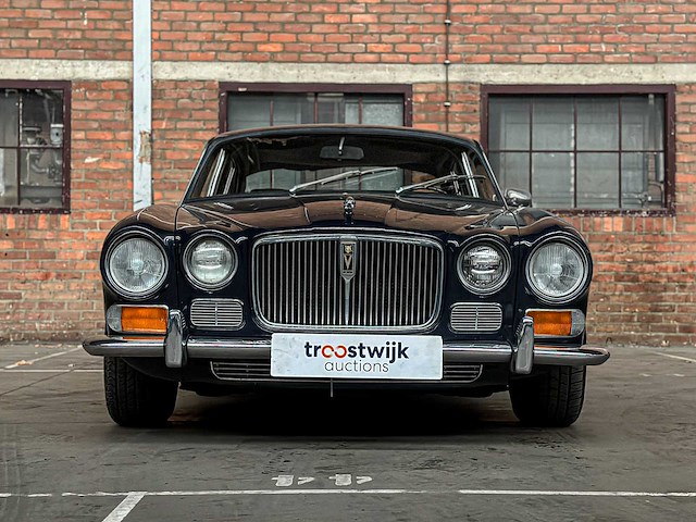 Jaguar xj 5.3 v12 de luxe 313pk 1973, 94-ya-92 - afbeelding 35 van  39