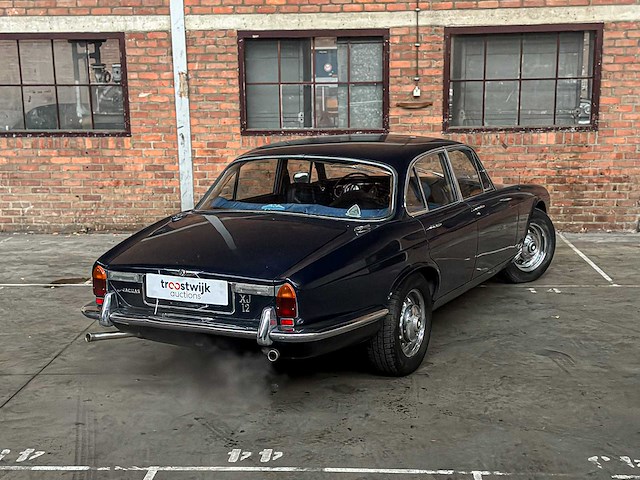 Jaguar xj 5.3 v12 de luxe 313pk 1973, 94-ya-92 - afbeelding 3 van  35