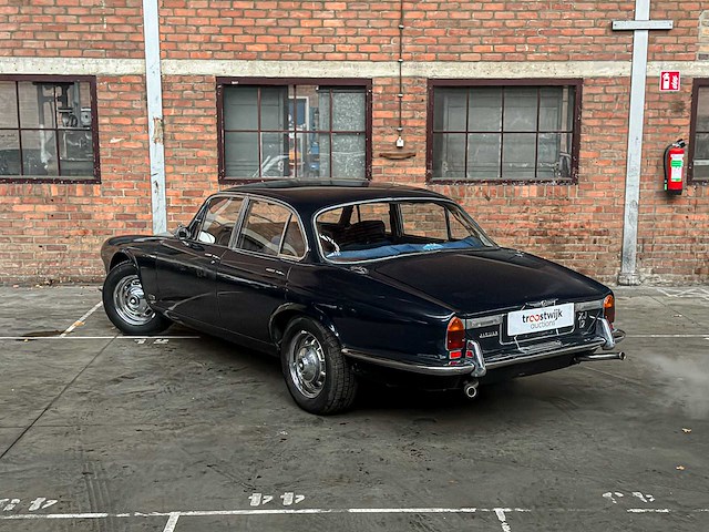 Jaguar xj 5.3 v12 de luxe 313pk 1973, 94-ya-92 - afbeelding 8 van  35