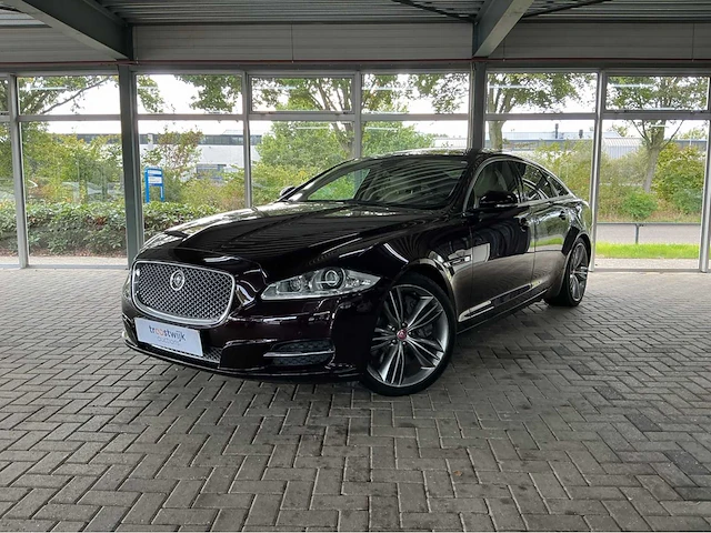Jaguar xj supersport x351 | 5.0 v8 supercharged | 510 pk | 2010 | youngtimer | 20 inch mataiva wielen | 1200w premium audio | btw auto - afbeelding 1 van  45