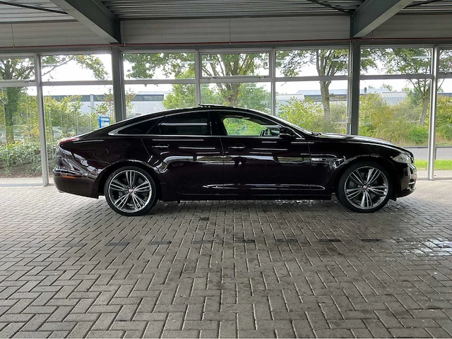Jaguar xj supersport x351 | 5.0 v8 supercharged | 510 pk | 2010 | youngtimer | 20 inch mataiva wielen | 1200w premium audio | btw auto - afbeelding 41 van  45