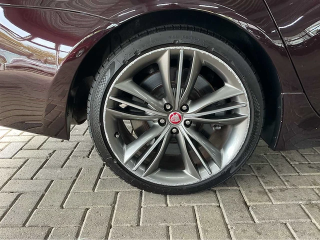 Jaguar xj supersport x351 | 5.0 v8 supercharged | 510 pk | 2010 | youngtimer | 20 inch mataiva wielen | 1200w premium audio | btw auto - afbeelding 45 van  45