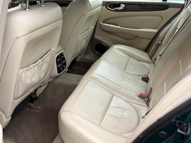 Jaguar xj xj8 3.5 v8 executive 20-nk-pk - afbeelding 2 van  24