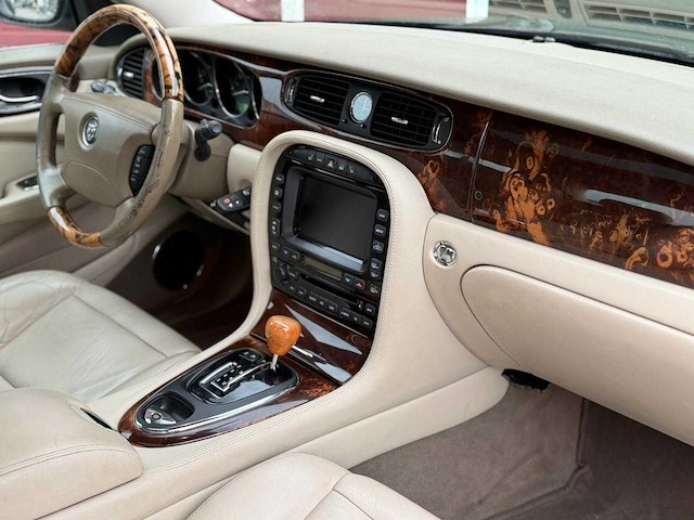 Jaguar xj xj8 3.5 v8 executive 20-nk-pk - afbeelding 4 van  24