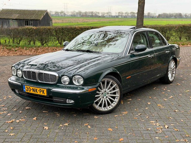 Jaguar xj xj8 3.5 v8 executive 20-nk-pk - afbeelding 1 van  24