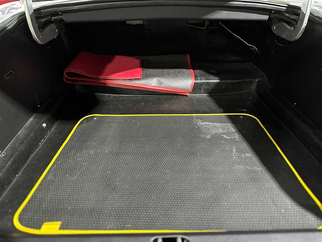 Jaguar xj12 5.3 v12 serie 2 coupe 1976, 39-yd-88 oldtimer - afbeelding 81 van  120