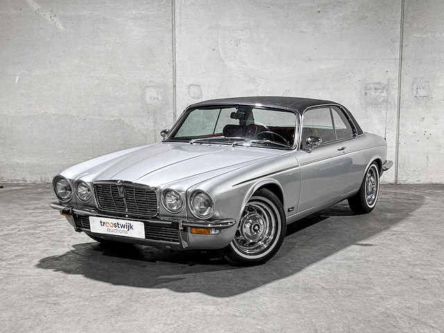 Jaguar xj12 5.3 v12 serie 2 coupe 1976, 39-yd-88 oldtimer - afbeelding 33 van  120
