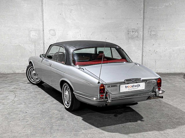 Jaguar xj12 5.3 v12 serie 2 coupe 1976, 39-yd-88 oldtimer - afbeelding 46 van  120