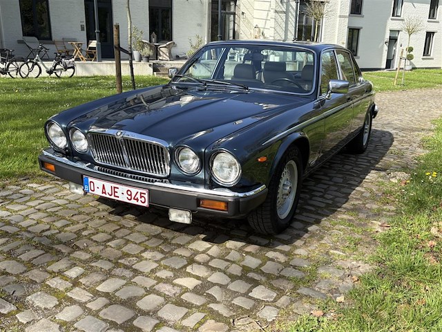 Jaguar xj12 s3 - afbeelding 1 van  29