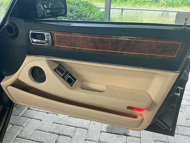 Jaguar xj40 sovereign | 4.0 | 1989 | youngtimer | 226 pk | marge auto - afbeelding 20 van  35