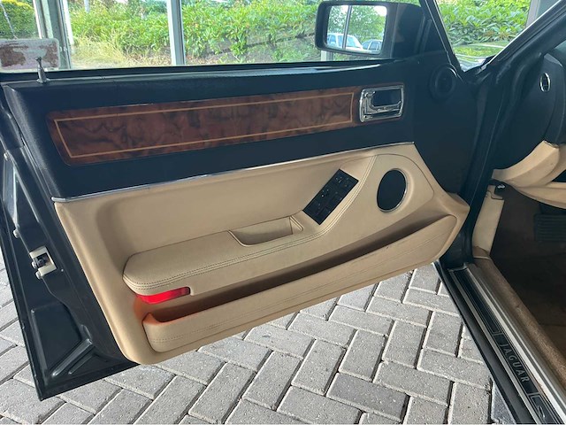 Jaguar xj40 sovereign | 4.0 | 1989 | youngtimer | 226 pk | marge auto - afbeelding 24 van  35