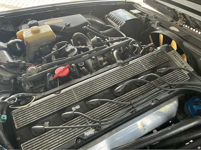 Jaguar xj40 sovereign | 4.0 | 1989 | youngtimer | 226 pk | marge auto - afbeelding 27 van  35