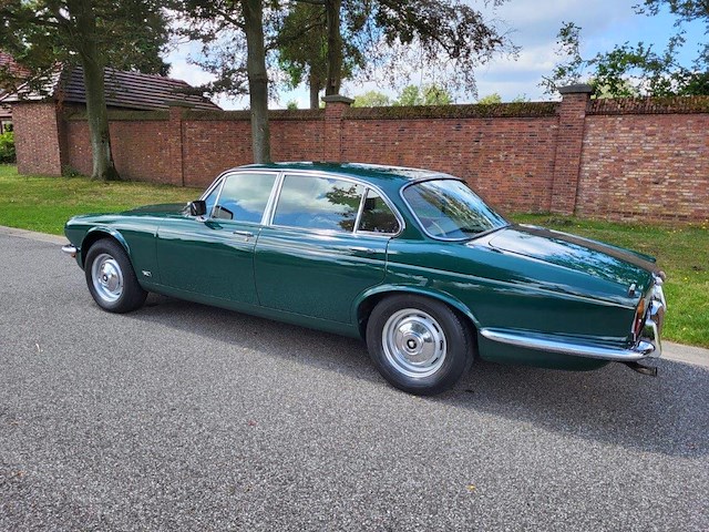 Jaguar xj6 4,2 - afbeelding 25 van  83