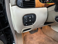 Jaguar xj8 3.5 v8 258pk 2003 youngtimer - afbeelding 22 van  44