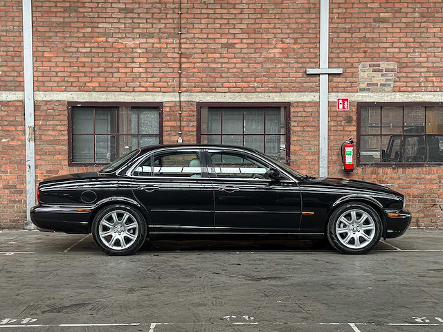 Jaguar xj8 3.5 v8 258pk 2003 youngtimer - afbeelding 9 van  44