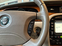 Jaguar xj8 3.5 v8 258pk 2003 youngtimer - afbeelding 25 van  44