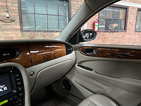 Jaguar xj8 3.5 v8 258pk 2003 youngtimer - afbeelding 31 van  44