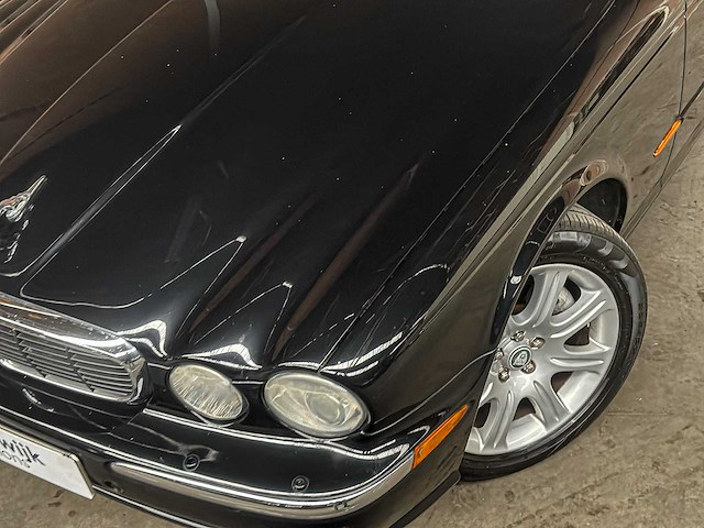Jaguar xj8 3.5 v8 258pk 2003 youngtimer - afbeelding 4 van  44