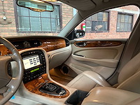 Jaguar xj8 3.5 v8 258pk 2003 youngtimer - afbeelding 14 van  44