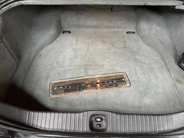 Jaguar xj8 3.5 v8 258pk 2003 youngtimer - afbeelding 28 van  44