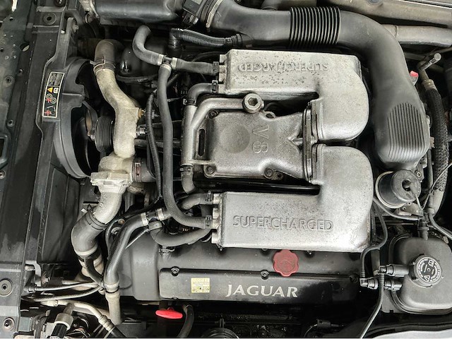 Jaguar xjr x308 | 4.0 v8 supercharged | 1998 | youngtimer | 370 pk | btw auto - afbeelding 2 van  21