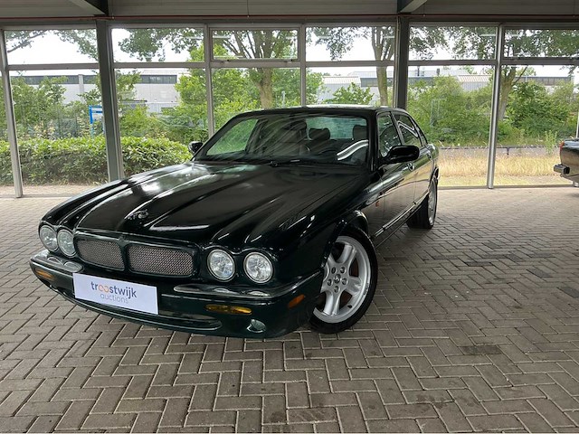 Jaguar xjr x308 | 4.0 v8 supercharged | 1998 | youngtimer | 370 pk | btw auto - afbeelding 1 van  21
