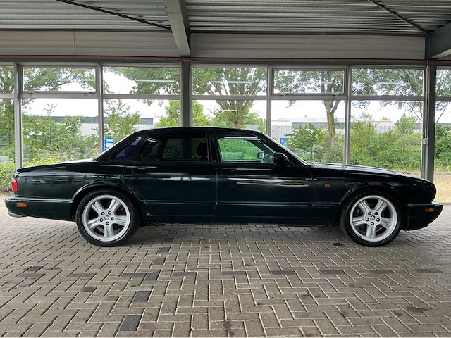 Jaguar xjr x308 | 4.0 v8 supercharged | 1998 | youngtimer | 370 pk | btw auto - afbeelding 17 van  21