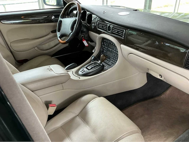 Jaguar xjr x308 | 4.0 v8 supercharged | 1998 | youngtimer | 370 pk | btw auto - afbeelding 4 van  22