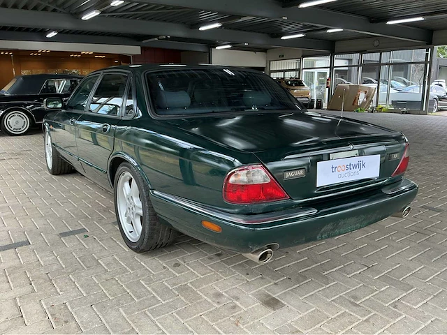 Jaguar xjr x308 | 4.0 v8 supercharged | 1998 | youngtimer | 370 pk | btw auto - afbeelding 17 van  22